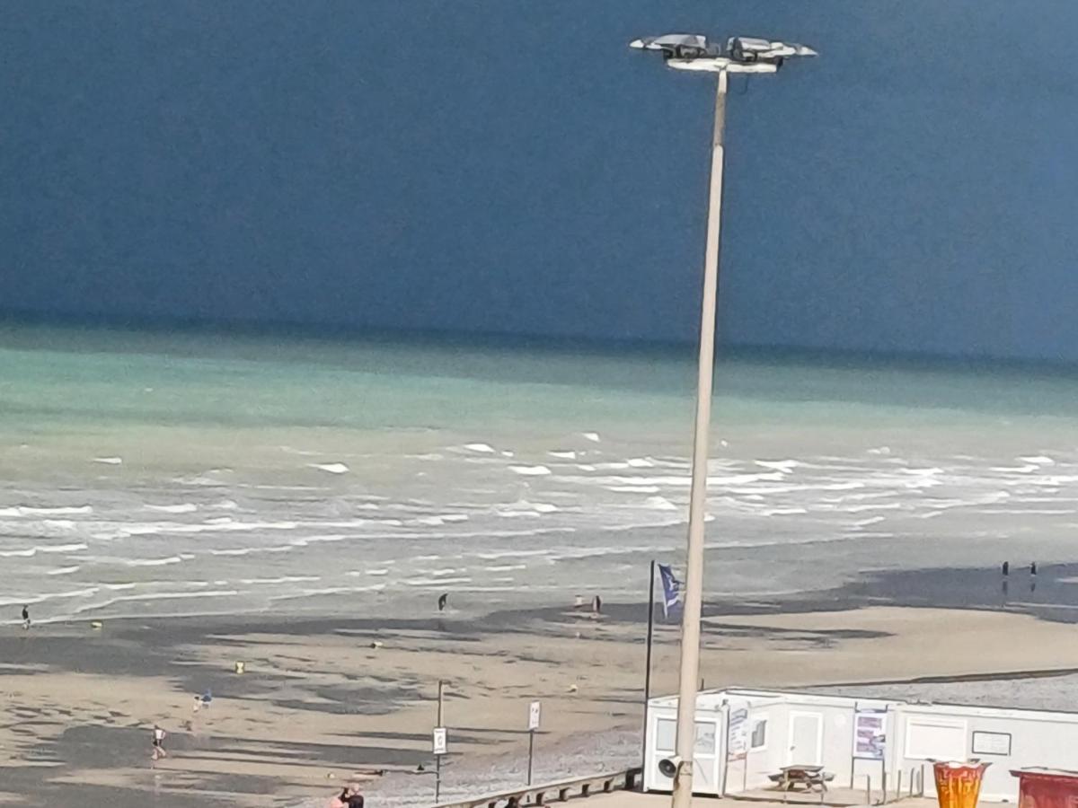 Au Gre Des Marees 2 Appartement Face A La Mer 2Eme Etage О Экстерьер фото