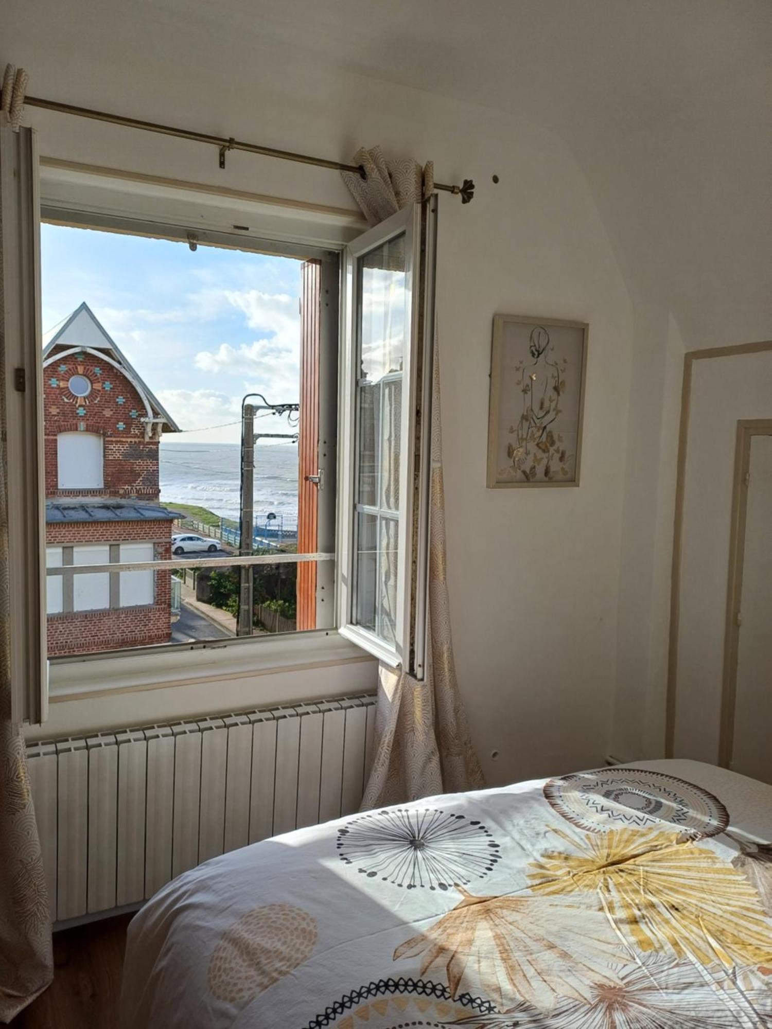 Au Gre Des Marees 2 Appartement Face A La Mer 2Eme Etage О Экстерьер фото
